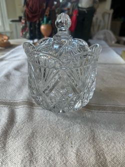 Shannon 24% Lead Crystal Pineapple Collection Candy Dish