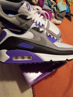 Brand new women's air max
