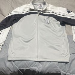XL Majestic White Sox Jacket