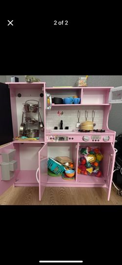 Play Kitchen