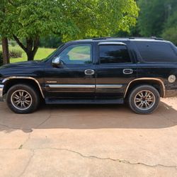 2001 GMC  YUKON FOR SALEi MUST SALE. NOW Best Offer OR 