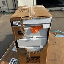 File Cabinet 28Hx22 7/8D X 15W