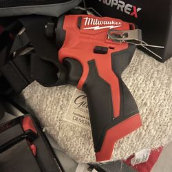 Subcompact Drill driver ( No Battery)
