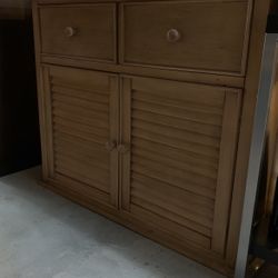 Light Oak Dresser