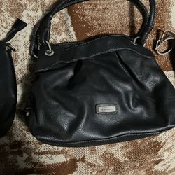 $10, Women’s Purse 