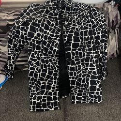 I-N-C ladies beautiful small printed coat
