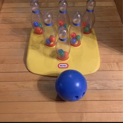 Little Tikes Toddlers Bowling Set