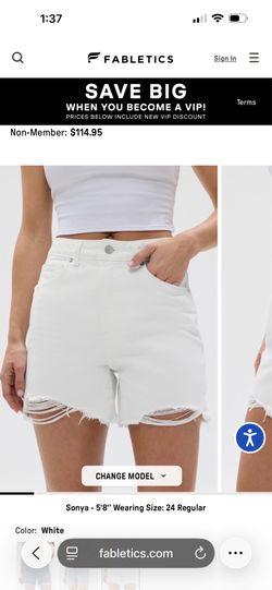Fabletics size 31 white denim short (brand new)