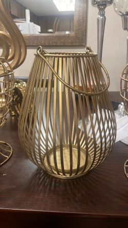 Candle holder