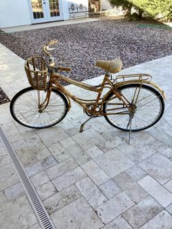 Bicycle  / Vintage Bamboo  / Wicker / Rattan