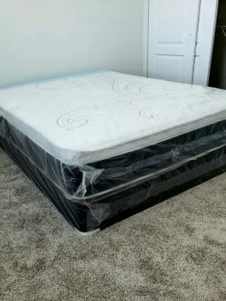 NEW QUEEN PILLOW TOP MATTRESS. Bed frame is not available. Take it home same day 👍