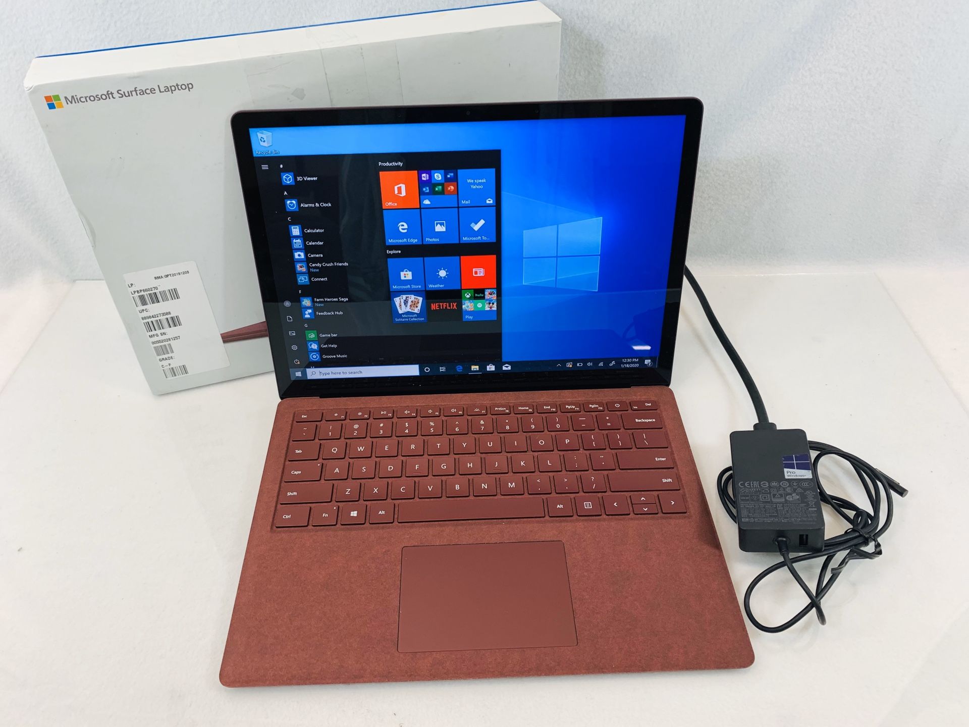 Microsoft Surface Laptop 2 13.5” Intel Core i7 7th Gen 8GB 256GB SSD Touchscreen Windows 10