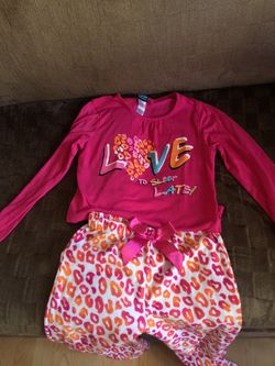 Pijama de niña talla 6