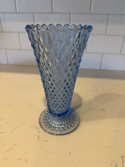 Vintage Indiana Glass Vase
