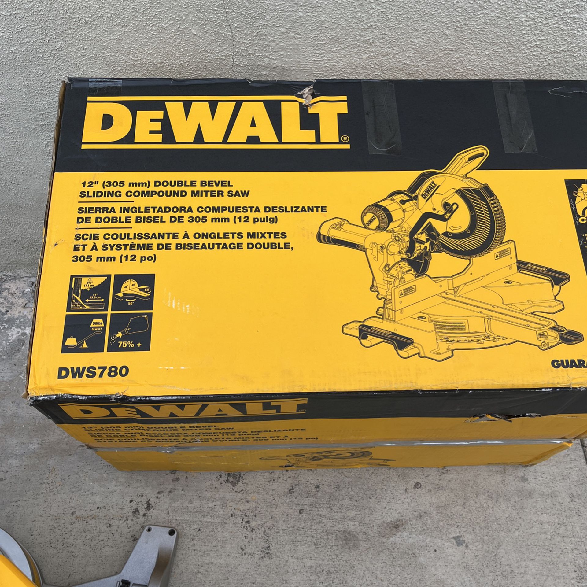 Dewalt 12”(305mm Double Bevel SLIDING  COMPOUND MITER Saw  DWS780