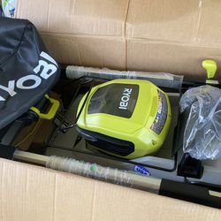 *SALE* RYOBI BRAND NEW 40V 21 inch Self-propelled Push Mower w/2 Batteries And Charger
