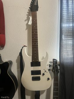 ibanez 7 string guitar
