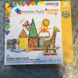 Magna-Tiles Safari Animals