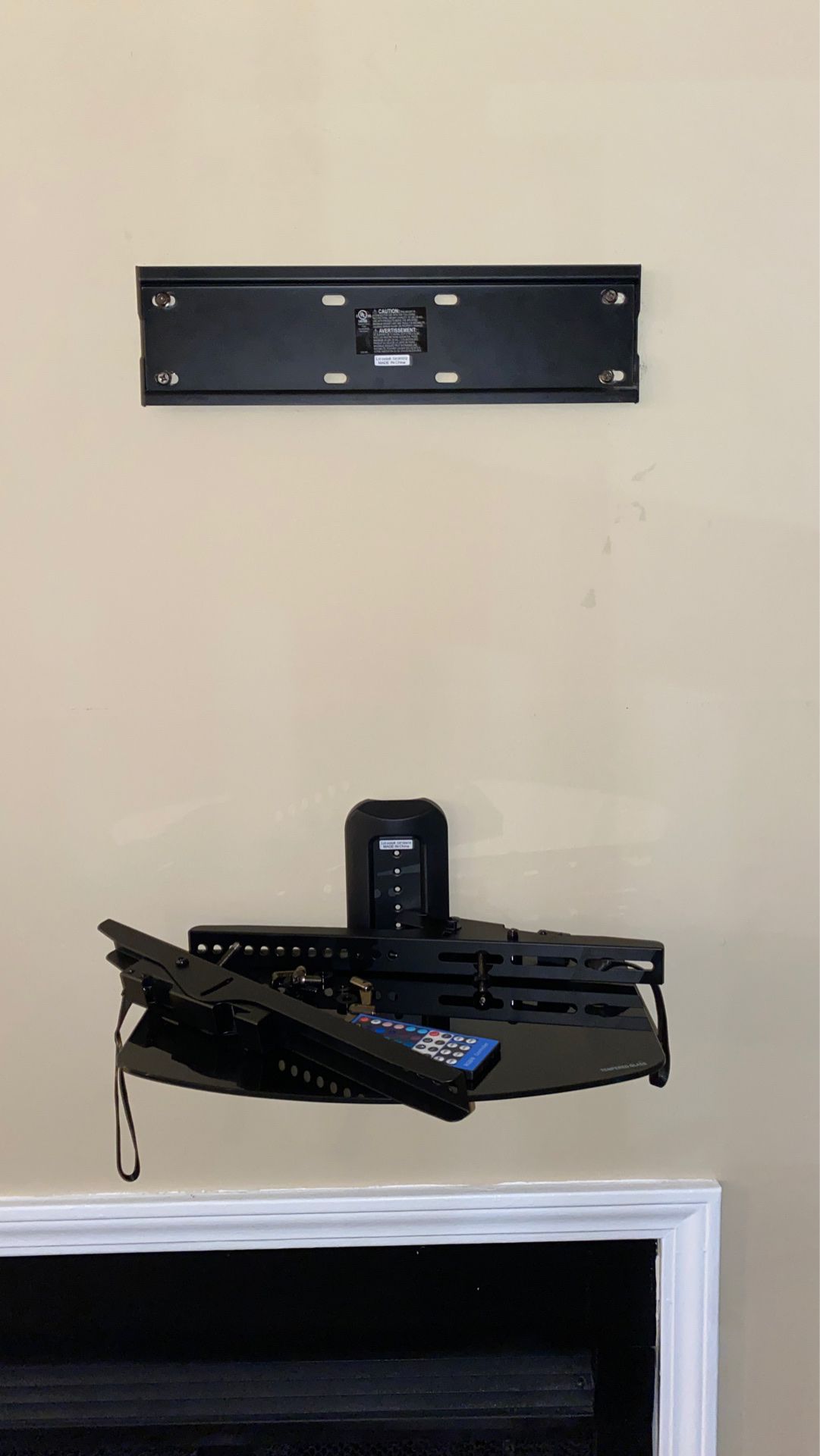 TV wall mount for sale $60