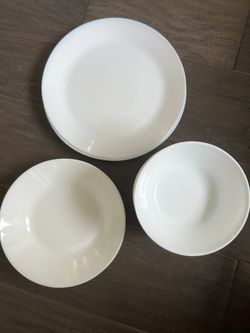 Glass Plates And Bowls 