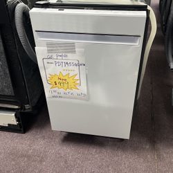 Dishwasher White 18” Inches Wide New Open Box and 1 Year Warranty 