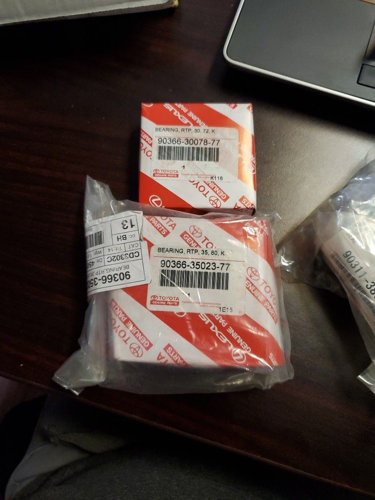 Totota Supra Mk2 Differential Pinion Bearings And Seals.