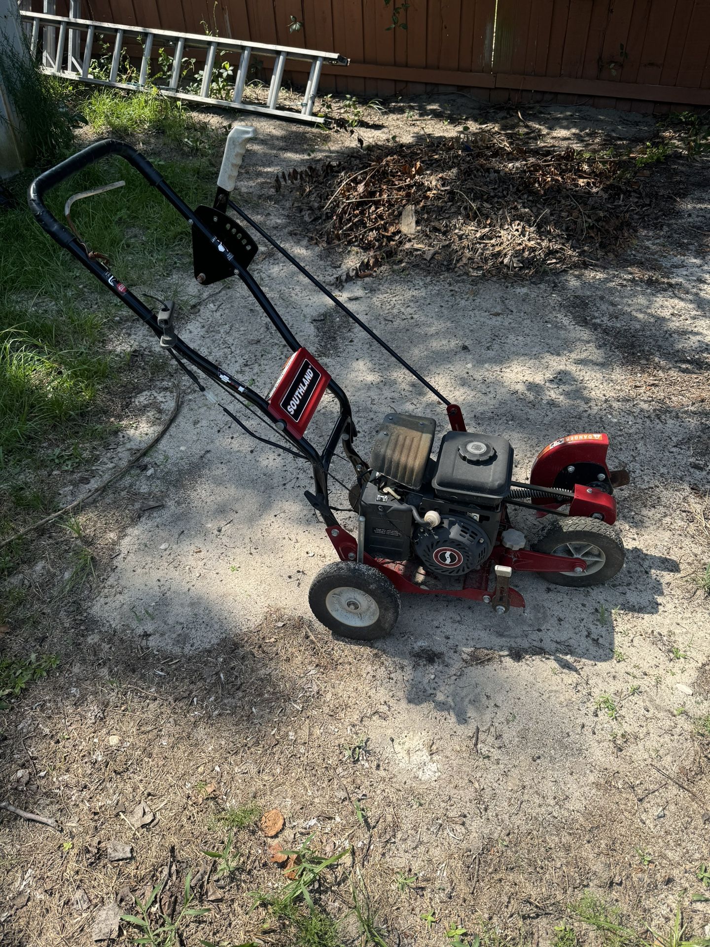 Gas Powered Edger