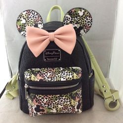 Disney Parks Loungefly Minnie Mouse Ears With Bow Safari Backpack