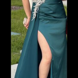Beautiful Boutique Ladivine Peacock Prom Dress 