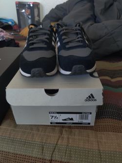 Used Excellent Adidas Shoes
