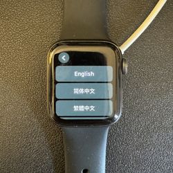 Apple Watch SE - size 40mm