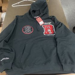 Chicago Bulls extra large hoodie