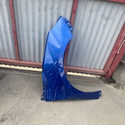 2016-2019 Chevy Volt Right Fender 