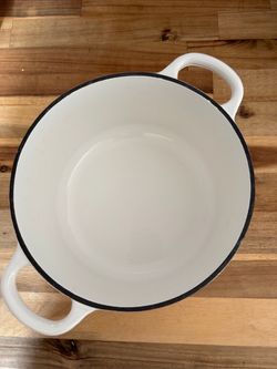 cast iron pot
