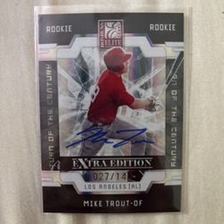  Donruss Elite Mike Trout Rookie RC W/ Facsimile Auto