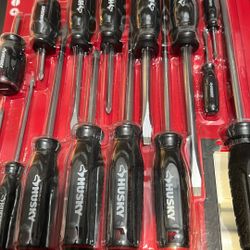 A Husky 15-Piece Phillips and Slotted Head Screwdriver Set
