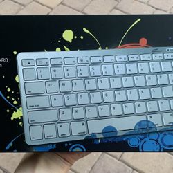 Wireless Bluetooth Keyboard