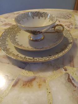 "Berlin" vintage 3- piece teacup set