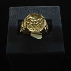 Men's Ring - Yellow Gold 14k (.585) 8.6 grams Size 9