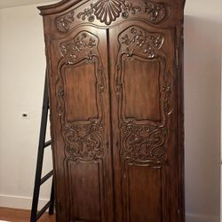 Armoire