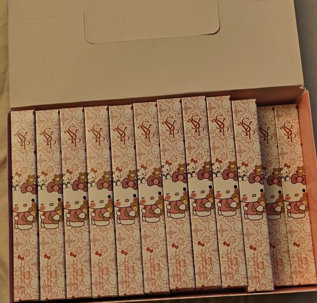 Vendo Perfumes De Hello Kitty Y Huelen Muy Rico