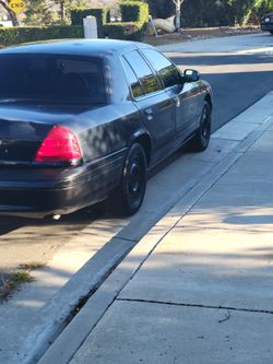 2003 Ford Crown Victoria