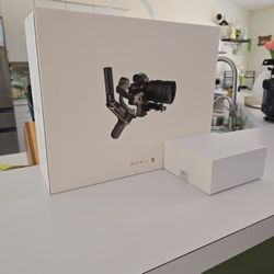 Gimbal + Follow Focus. 