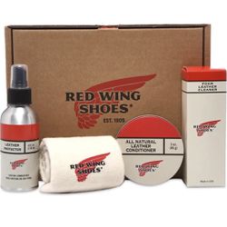 Red Wing # 98030 OIL-TANNED LEATHER CARE KIT