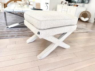 Eichholtz stool Cordoba Bouclé cream