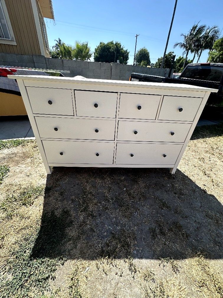 White Ikea Dresser