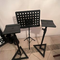 Studio Speaker Stands With Lyric sheet Stand