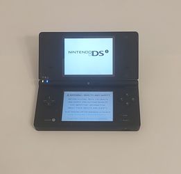 Nintendo DS i
