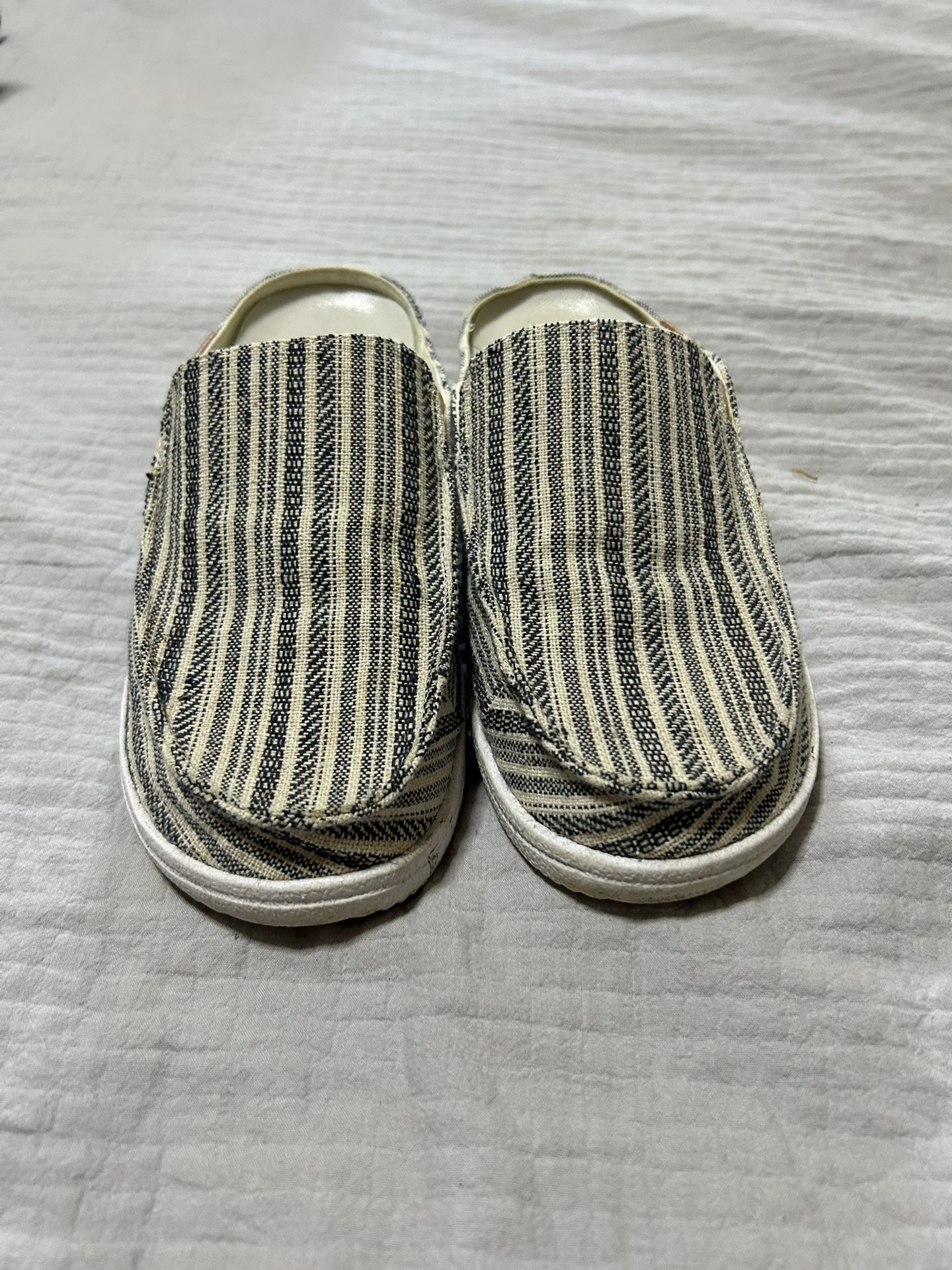 Corkys Hey Dude Type Slip On