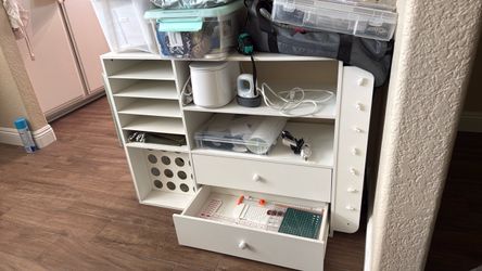 Cricut cabinet / craft station